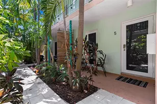 1117 Meridian Ave, Miami Beach, FL 33139 - Photo 1