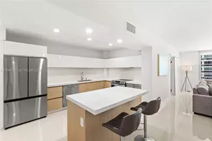 5825 Collins Ave, Miami Beach, FL 33140 - Photo 2