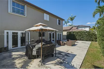 13237 NW 11th St, Miami, FL 33182 - Photo 6