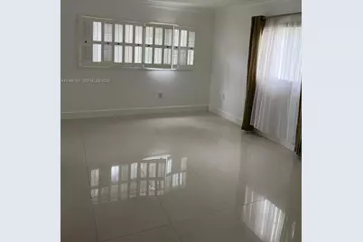 8025 SW 107th Ave #118, Miami, FL 33173 - Photo 12