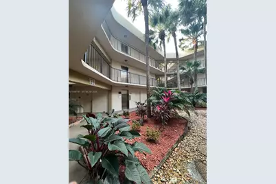 8025 SW 107th Ave #118, Miami, FL 33173 - Photo 26