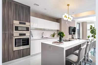 851 NE 1st Ave #1011, Miami, FL 33132 - Photo 1