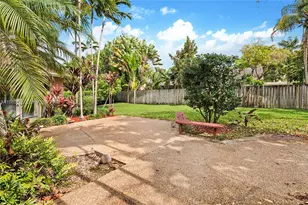 2011 NE 211th Terrace, Miami, FL 33179 - Photo 18