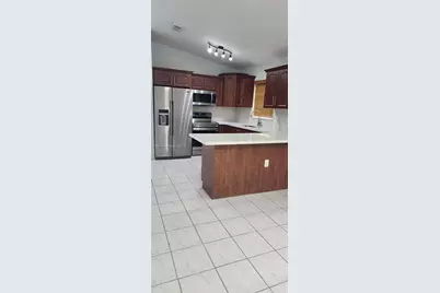 2574 W 71st Pl #0, Hialeah, FL 33016 - Photo 18