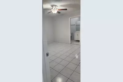 2574 W 71st Pl #0, Hialeah, FL 33016 - Photo 8