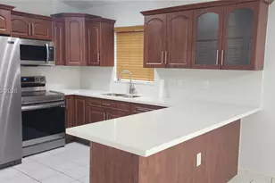 2574 W 71st Pl, Hialeah, FL 33016 - Photo 20