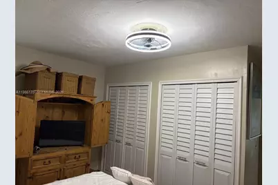 1758 SW 18th St, Miami, FL 33145 - Photo 8