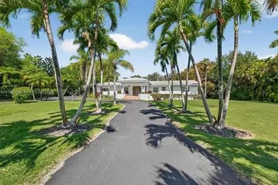 6125 SW 109th St, Pinecrest, FL 33156 - Photo 2