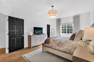 2107 SE 10th Ave, Fort Lauderdale, FL 33316 - Photo 10