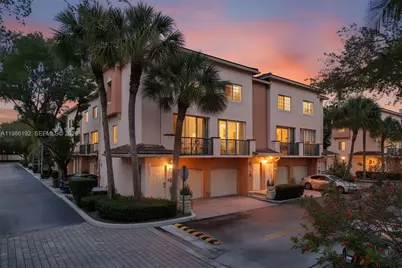 2107 SE 10th Ave #817, Fort Lauderdale, FL 33316 - Photo 1