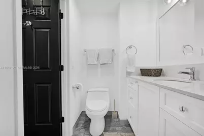 2107 SE 10th Ave #817, Fort Lauderdale, FL 33316 - Photo 14