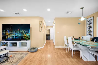 5755 NW 109th Ave #21, Doral, FL 33178 - Photo 8