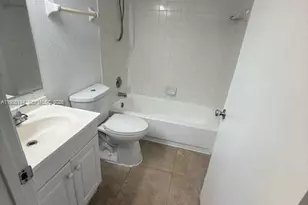 3413 NW 44th St, Oakland Park, FL 33309 - Photo 14