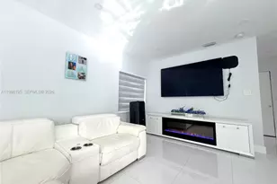 14401 Boggs Dr, Miami, FL 33176 - Photo 2