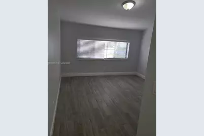 2008 NE 4th Ave #R, Wilton Manors, FL 33305 - Photo 2