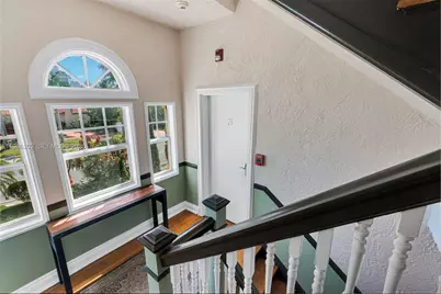 2870 Pine Tree Dr #3, Miami Beach, FL 33140 - Photo 28