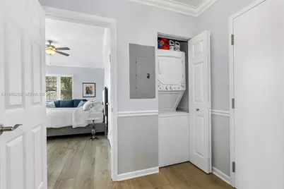 2870 Pine Tree Dr #3, Miami Beach, FL 33140 - Photo 26