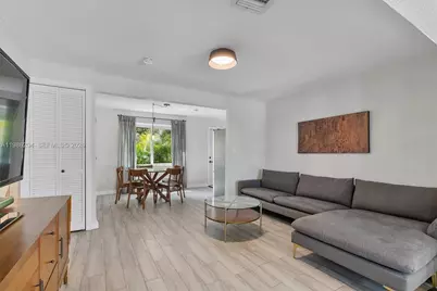 74 NW 117th St, Miami, FL 33168 - Photo 6