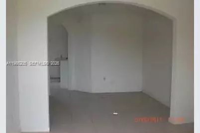 24386 SW 109th Ct, Homestead, FL 33032 - Photo 2