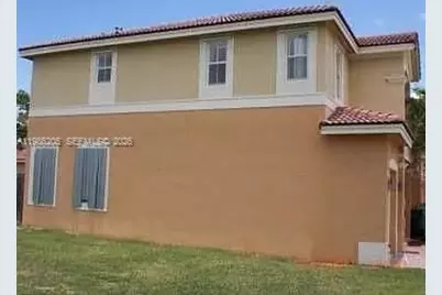 24386 SW 109th Ct, Homestead, FL 33032 - Photo 4