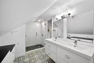 285 NE 105th St, Miami Shores, FL 33138 - Photo 32