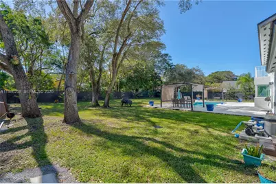 7330 SW 165th St, Palmetto Bay, FL 33157 - Photo 20