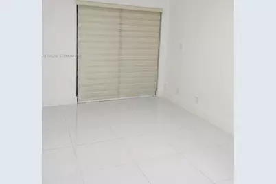 220 Lakeview Dr #102, Weston, FL 33326 - Photo 8