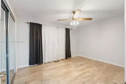 4800 Hillcrest Ln #408, Hollywood, FL 33021 - Photo 16