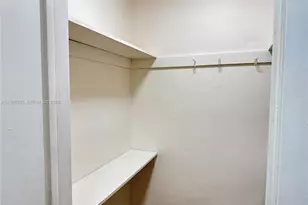 1100 11th St, Miami Beach, FL 33139 - Photo 14