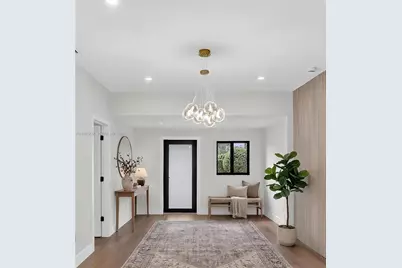 3135 SW 7th St, Miami, FL 33135 - Photo 4