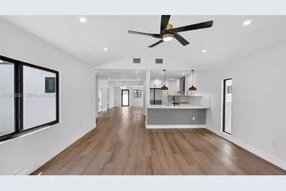 3135 SW 7th St, Miami, FL 33135 - Photo 16