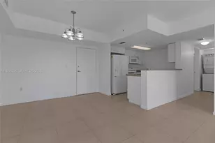 1555 N Treasure Dr, North Bay Village, FL 33141 - Photo 4