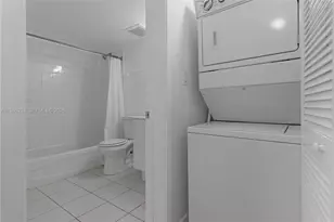 1555 N Treasure Dr, North Bay Village, FL 33141 - Photo 24