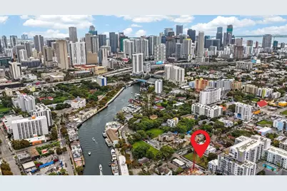 244 NW 7th Ave, Miami, FL 33128 - Photo 18