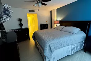 100 Golden Isles Dr, Hallandale Beach, FL 33009 - Photo 18