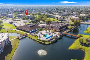 9540 Sunrise Lakes Blvd, Sunrise, FL 33322 - Photo 30