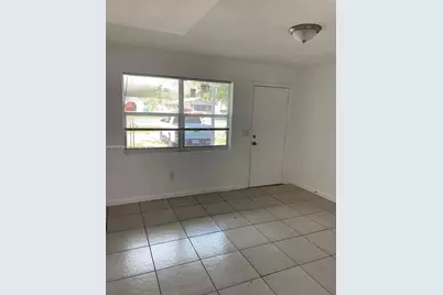 1277 NW 58th St, Miami, FL 33142 - Photo 8