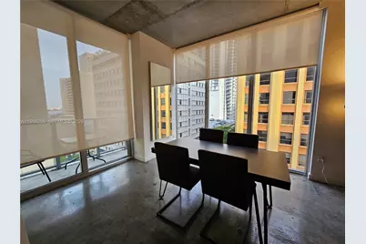 151 SE 1st St #801, Miami, FL 33131 - Photo 22