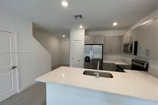 188 SE 5th Ct, Deerfield Beach, FL 33441 - Photo 4