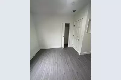 1812 NW 64th St, Miami, FL 33147 - Photo 10