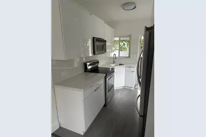 1812 NW 64th St, Miami, FL 33147 - Photo 64