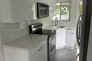 1812 NW 64th St, Miami, FL 33147 - Photo 64