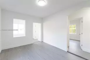 1812 NW 64th St, Miami, FL 33147 - Photo 38