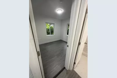 1812 NW 64th St, Miami, FL 33147 - Photo 6