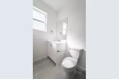 2620 SE 28th Dr, Homestead, FL 33035 - Photo 18