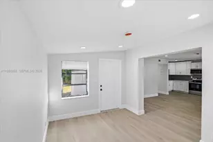 1400 NE 43rd Ct, Pompano Beach, FL 33064 - Photo 14