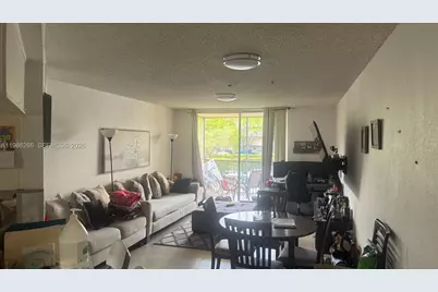 8215 Lake Dr #201, Doral, FL 33166 - Photo 14