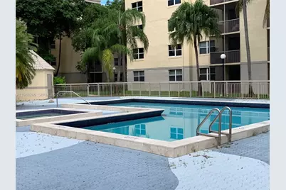 8215 Lake Dr #201, Doral, FL 33166 - Photo 2