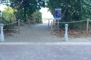 5601 Collins Ave, Miami Beach, FL 33140 - Photo 24