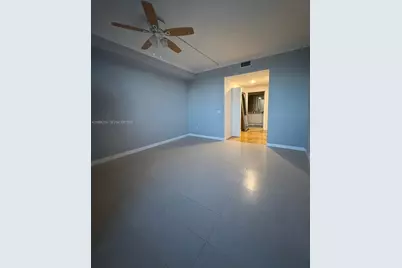 2475 Brickell Ave #2003, Miami, FL 33129 - Photo 8